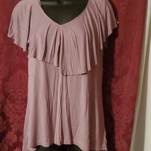 Lilac lacy T..Size L.  5/25